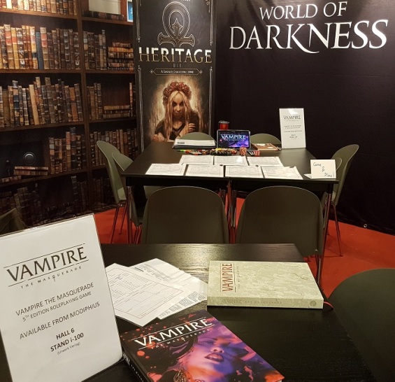 SPIEL 2018 - Vampire: Die Maskerade Pen & Paper Tische auf der Convention